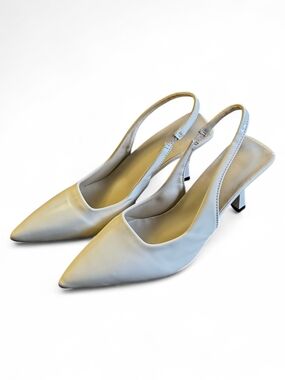 Cream Pointed Toe Slingback Heels EU 40 US 8 Minimalist Kitten Heel Pumps NWOT